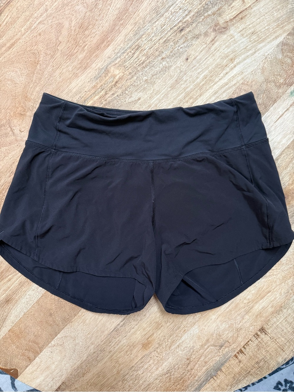 lululemon athletica Speed Up Shorts in Black